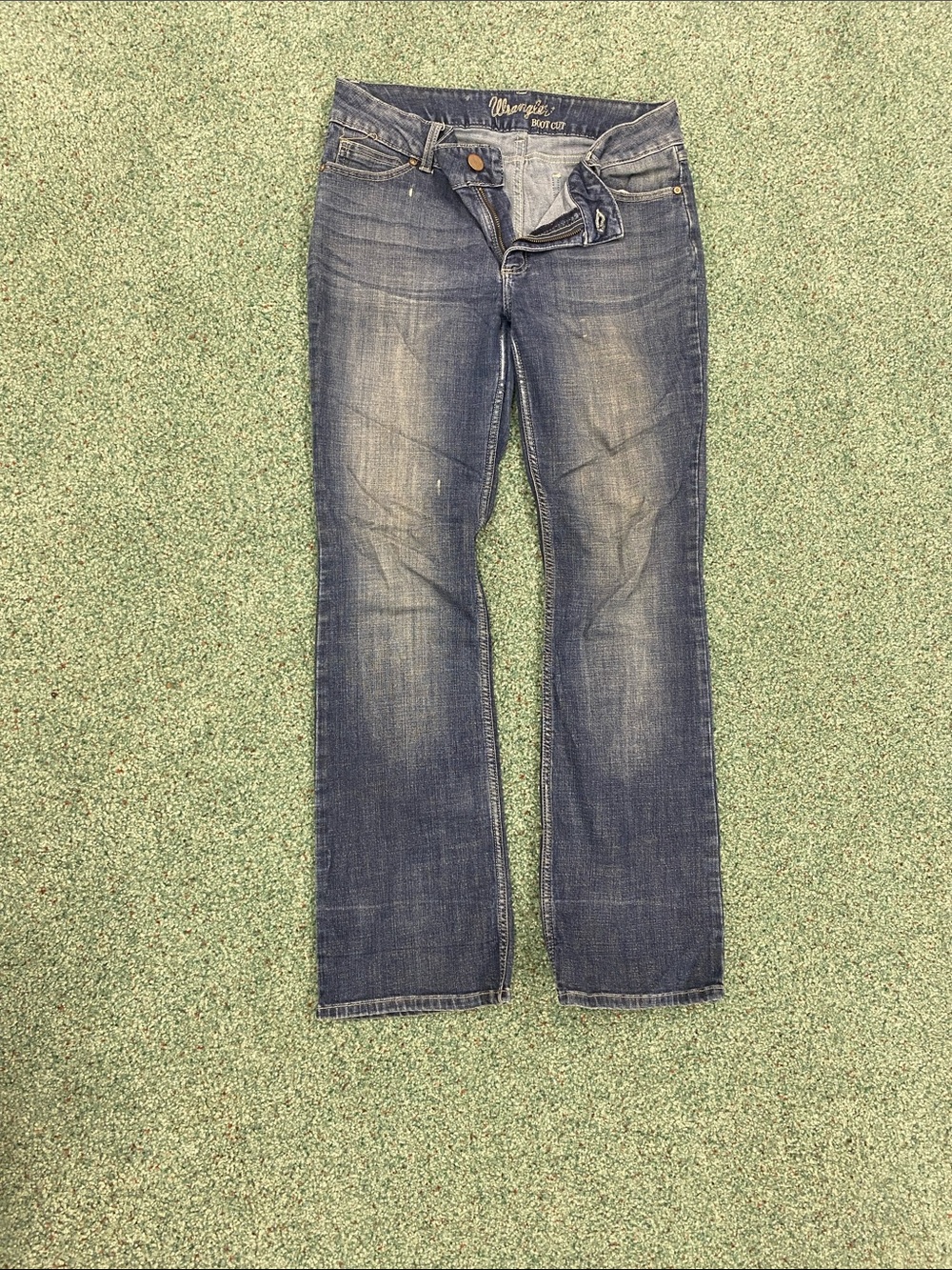Wrangler Women's Faded Indigo Bootcut Jeans